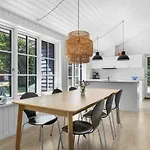 Edvardsine - 40m From The Sea By Interhome *